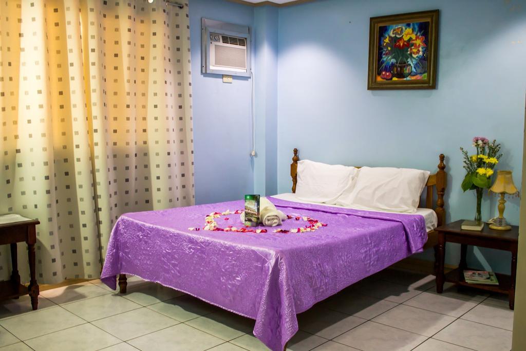 Liberty Park Pension Puerto Princesa Exterior photo