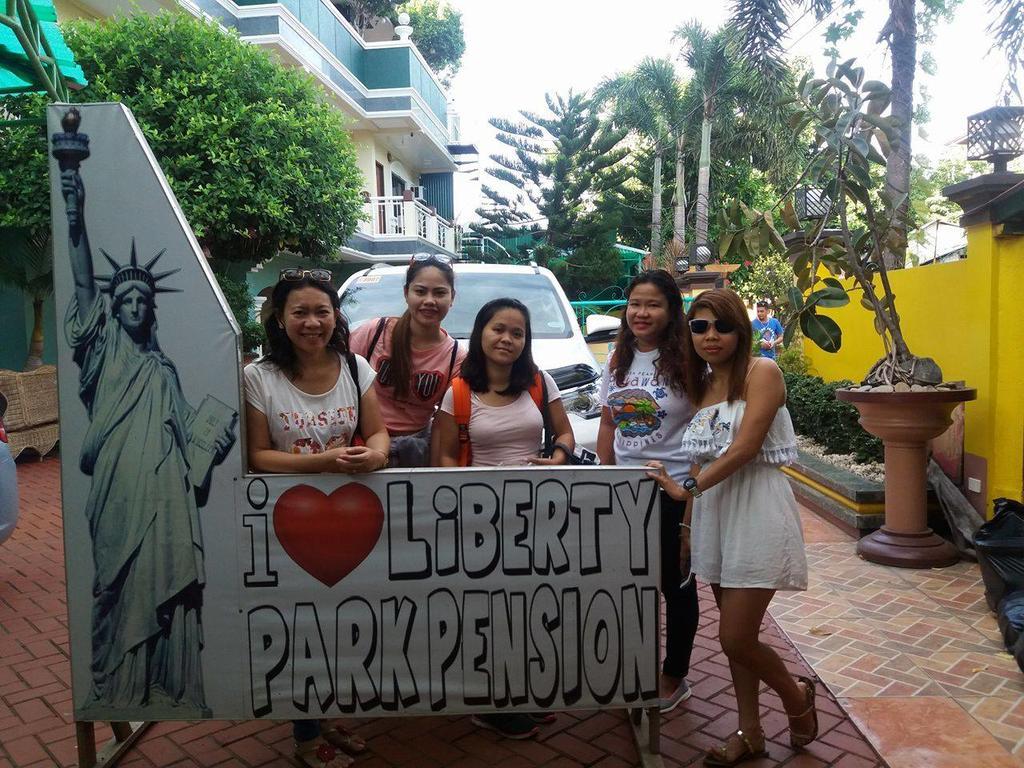 Liberty Park Pension Puerto Princesa Exterior photo